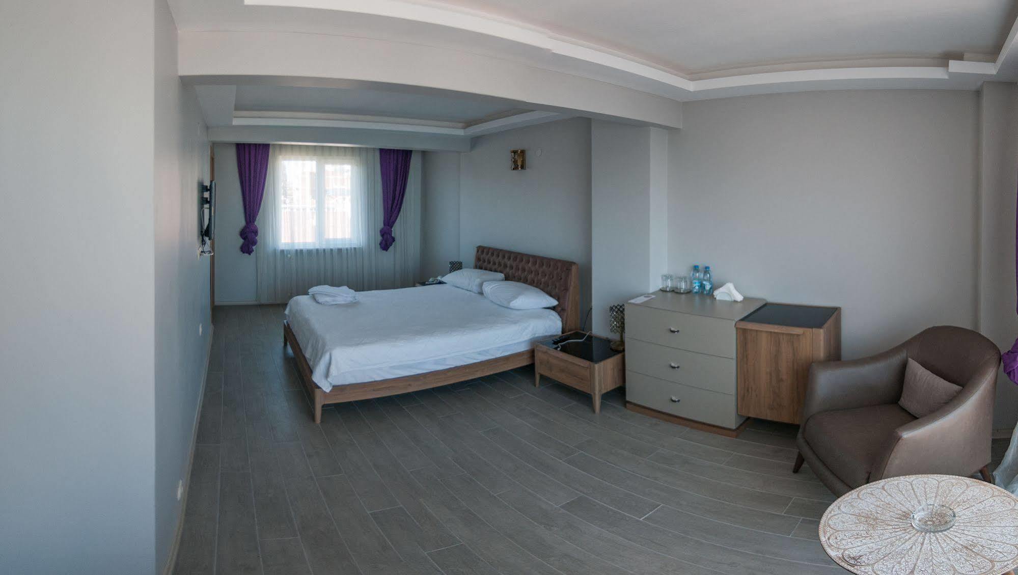 Sinop Mola Hotel Buitenkant foto